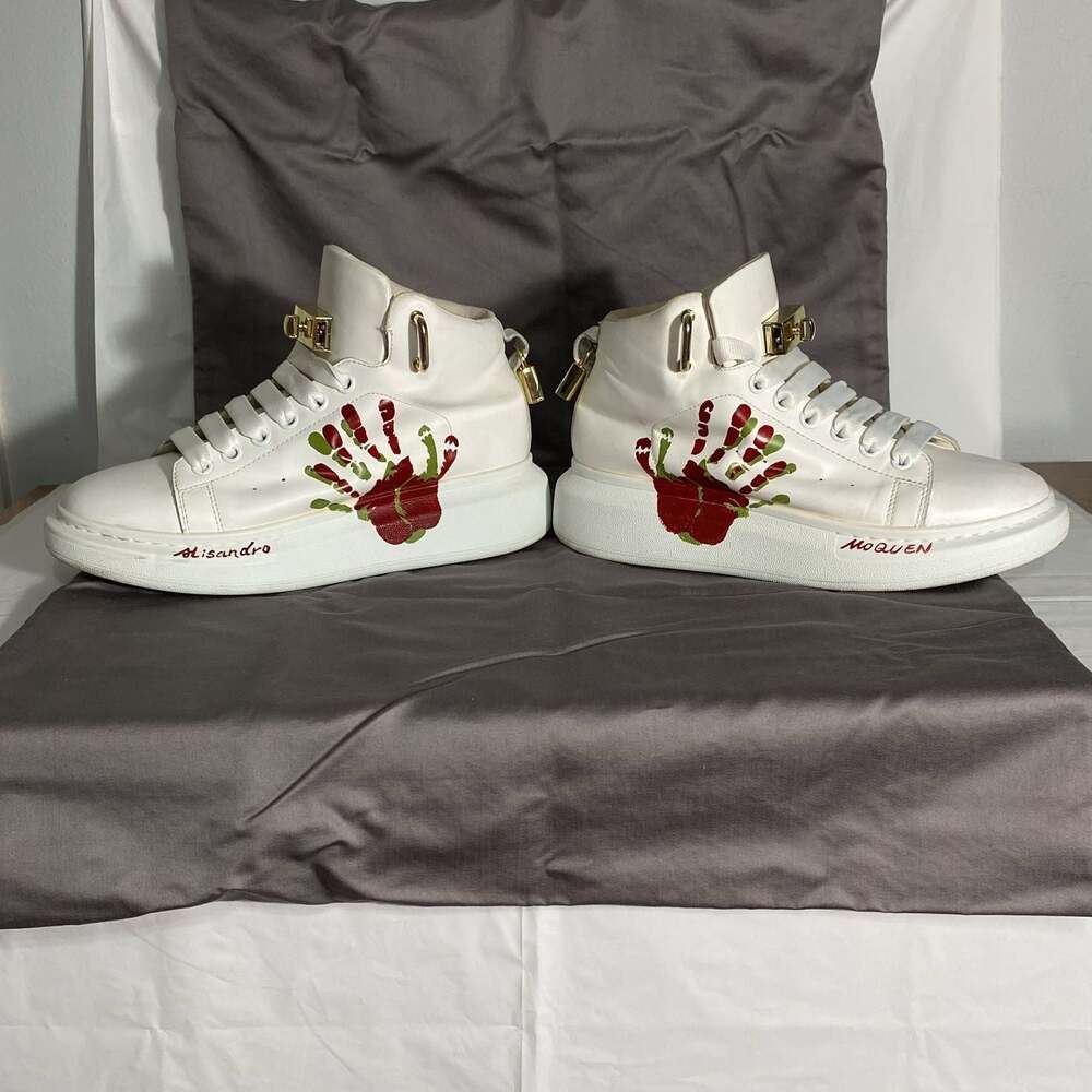 Alexander McQueen White and Red Handprint Sneakers - Picture 6 of 8